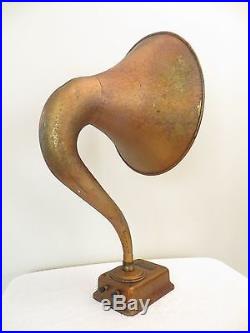 VINTAGE OLD 1920s WORKING MAGNAVOX GOLD LION DECAL ANTIQUE RADIO HORN SPEAKER