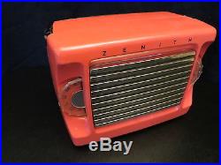 VINTAGE OLD 1950s ZENITH ART DECO ANTIQUE SOLID SALMON PLASTIC PINK TUBE RADIO