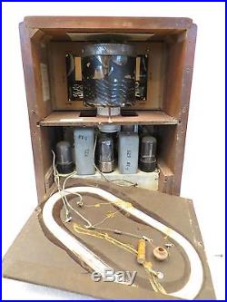 Vintage Old World War 2 Legendary Radio-vision Antique Motion Lamp Ny Harbor