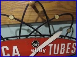 VINTAGE ORIGINAL 1950's RCA TUBES CLOCK ATOMIC CLOCK RUNS GREAT