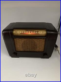VINTAGE RARE Puritan Radio Model 502 Pure Oil Gas Station Radio 1940's