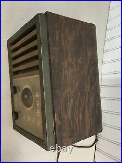 VINTAGE RCA Victor 75X15 tube radio 1947 VINTAGE Works
