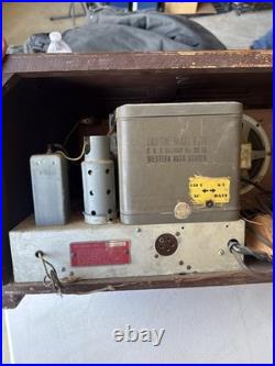 VINTAGE TRUETONE AUTODIAL TUBE RADIO D-716 WOOD CASE Project