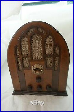 VINTAGE ZENITH RADIO CATHEDRAL MODEL 805 TUBE ART DECO 1930s WOOD CASE 15in d