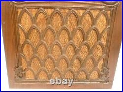 VIntage RCA VICTOR RE-57 part FRONT WOOD PANEL with EXCELLENT ORNATE GRILL
