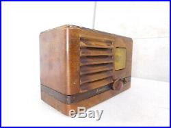 VTG 1938 Antique Deco Table Top Tube Radio Emerson Baby Midget Wood Case AX-217