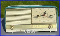 VTG (1956) RCA Victor 8-C-7LE Tube Clock AM Radio rEtrO AQUA Color