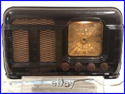 VTG Fada 790 AM FM Tube Radio 1949 Glossy Brown Bakelite Brass Tone Dial LOOK