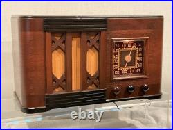 VTG Mantola R-453 Tube Radio 1940 LOOK