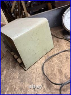 VTG Rare Arvin 460T Standard Broadcast Green Bakelite Electric Tube Radio USA