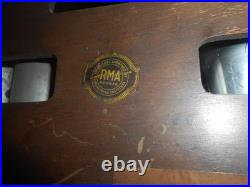 V. COOL Vintage Clarion Super Heterodyne Wooden Tombstone Tube Radio (Powers Up)