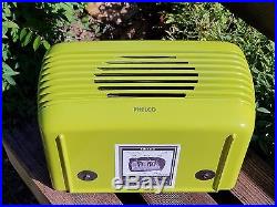 Very Cool Vintage Citrus Green Philco Hippo Radio with Bluetooth