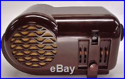 Very Striking Antique Vintage 1939 Stewart Warner Varsity Bakelite Tube Radio
