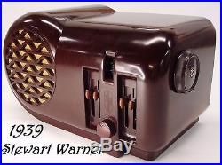 Very Striking Antique Vintage 1939 Stewart Warner Varsity Bakelite Tube Radio