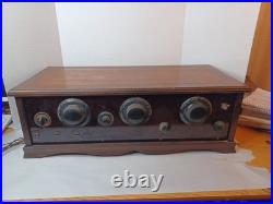 Vintage 1920s 5 Vacuum Tube Radio