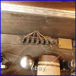 Vintage 1920s 5 Vacuum Tube Radio