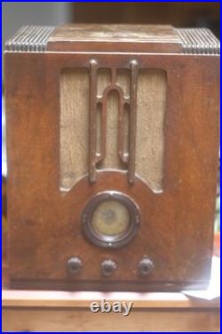 Vintage 1930's Airline Model 62-198 Art Deco Wooden Tube Radio Tombstone- Repair