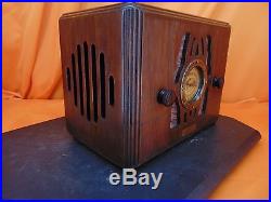 Vintage 1930's GENERAL Wood Cabinet TUBE RADIO Unknown Model RARE & UNUSUAL