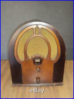 Vintage 1930's Philco Jr. Cathedral Tube Radio-Working