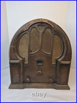 Vintage 1930s Crosley Model 157 Cathedral Tube Radio For Parts Restoration