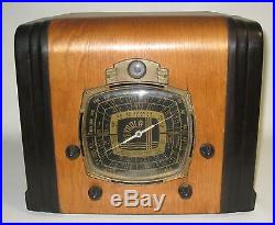 Vintage 1930s Detrola Large Dial Tube Radio Works Great AN94