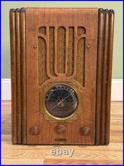 Vintage 1930s Marshall 6 Tube Radio AM / PB / SW Tombstone Style (SEE VIDEO)