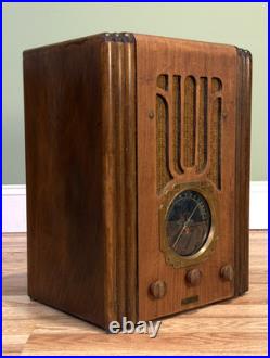 Vintage 1930s Marshall 6 Tube Radio AM / PB / SW Tombstone Style (SEE VIDEO)