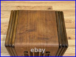 Vintage 1930s Marshall 6 Tube Radio AM / PB / SW Tombstone Style (SEE VIDEO)