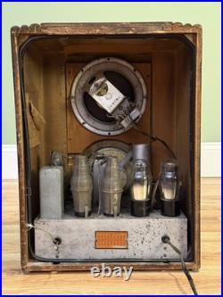 Vintage 1930s Marshall 6 Tube Radio AM / PB / SW Tombstone Style (SEE VIDEO)