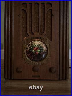 Vintage 1930s Marshall 6 Tube Radio AM / PB / SW Tombstone Style (SEE VIDEO)