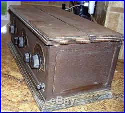 Vintage 1930s STEWART WARNER Tube Radio Model 300 Antique Wood Box Cabinet Radio