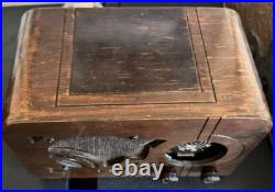 Vintage 1930s Wards Airline 62-245 Tube Radio beautiful Wood Working Vintage 1930s Wards Airline 62-245 Tube Radio beautiful Wood Working