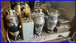 Vintage 1930s Wards Airline 62-245 Tube Radio beautiful Wood Working