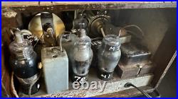 Vintage 1930s Wards Airline 62-245 Tube Radio beautiful Wood Working