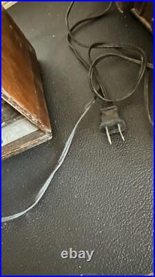 Vintage 1930s Wards Airline 62-245 Tube Radio beautiful Wood Working Vintage 1930s Wards Airline 62-245 Tube Radio beautiful Wood Working