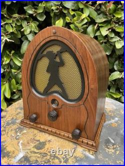 Vintage 1931 Jackson Bell Peter Pan Mini Cathedral 11 Tall Tube Radio Model 84