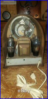 Vintage 1931 Willard Gilfillan Bros. Mini Cathedral Tube Radio