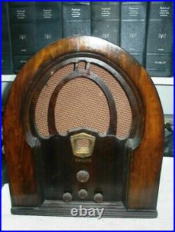 Vintage 1932 Philco Cathedral Tube Radio 71B Audio Rare Retro