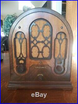 Vintage 1933 Atwater Kent Model 165 Cathedral Tube Antique Radio Working