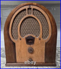 Vintage 1933 Philco Jr. 80B Cathedral Tube Radio Restored & Working Beauty Vintage 1933 Philco Jr. 80B Cathedral Tube Radio Restored & Working Beauty