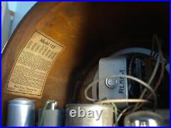 Vintage 1933 RCA Victor Model 120 Cathedral Tube Radio Original Complete