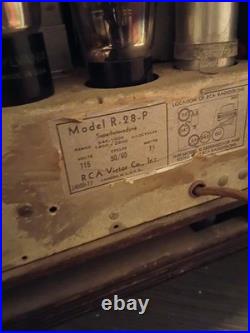 Vintage 1933 RCA Victor Model R-28-P Carryette Cathedral Radio