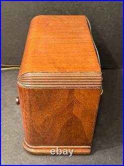 Vintage 1934 Grunow Art Deco Table Radio Rebuilt 2007 Works Great