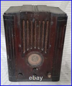 Vintage 1935 Detrola model 5B Tombstone 3-Band AM/SW Radio 5-Tube 550kHz 16MHz
