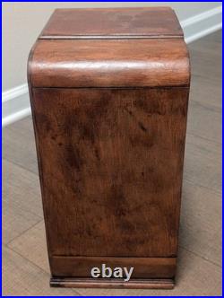 Vintage 1935 Silvertone Model 1904 Tombstone Radio