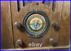 Vintage 1935 Silvertone Model 1904 Tombstone Radio, Powers On, Hums