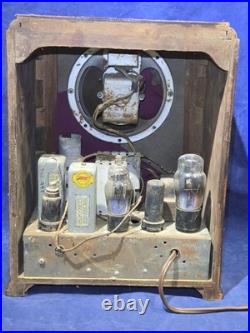 Vintage 1936 Coronado 575 Wood Tombstone Tube Radio Art Deco Airplane Dial