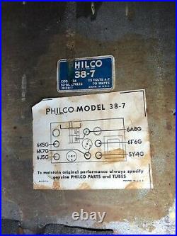 Vintage 1937 Philco Model 38-7 AM/SW Chairside Radio Works NICE
