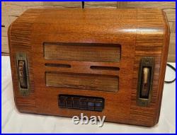 Vintage 1938 GE GD-60 Tube Radio Art Deco Wood Cabinet Works
