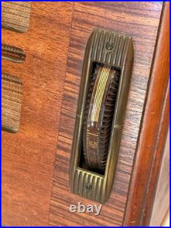 Vintage 1938 GE GD-60 Tube Radio Art Deco Wood Cabinet Works